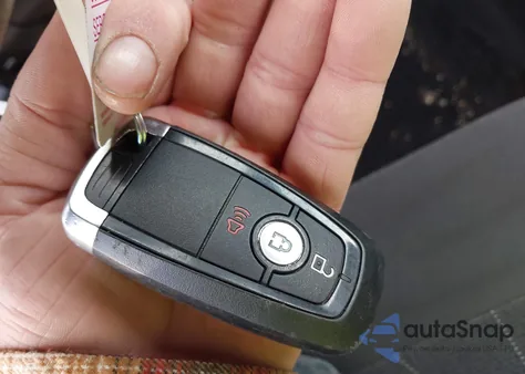 2020 Ford Ecosport Se z USA, uszkodzony, nr VIN MAJ6S3GL3LC327832